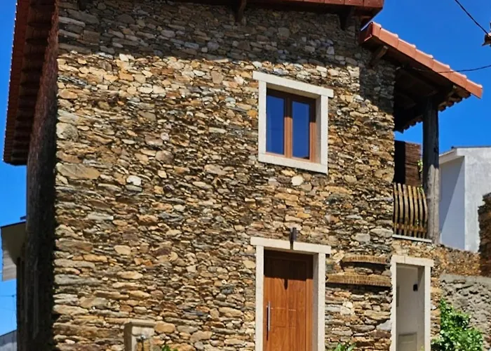 Casinha Da Fonte